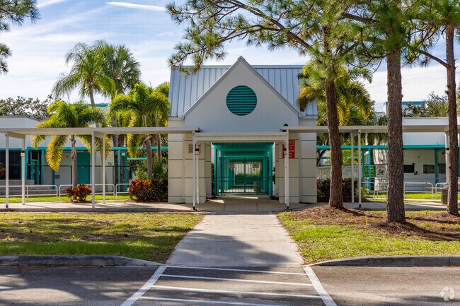 Floresta Gardens residents send 6th-8th grade students to Southport Middle School.