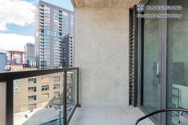 1454 W Randolph St unit FL8-ID1305, Chicago, IL 60607 - photo 6