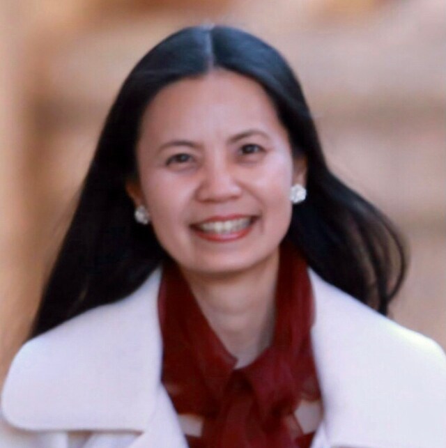 Elizabeth Lau
