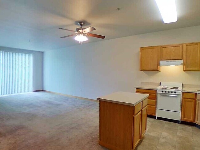 1415 SW Alder St unit 785, Portland, OR 97205 - photo 4