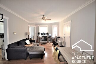 4406 N Rockwell St Unit 2, Chicago, IL 60625