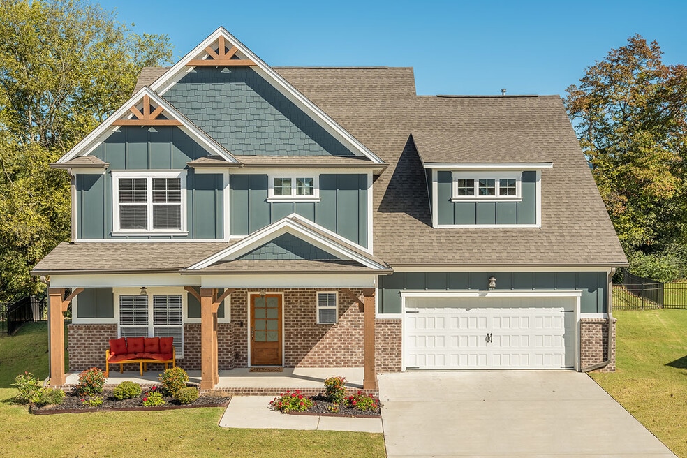 4766 Signal Forest Dr unit 36497888, Signal Mountain, TN 37377 - photo 1