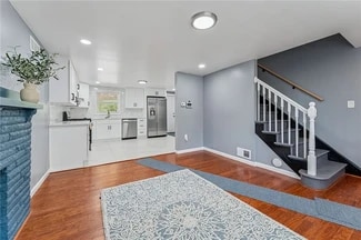 3125 Ewart Dr, Pittsburgh, PA 15219