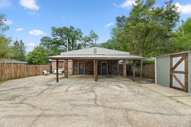 160 Grand Blvd, Mobile, AL 36607 - photo 2