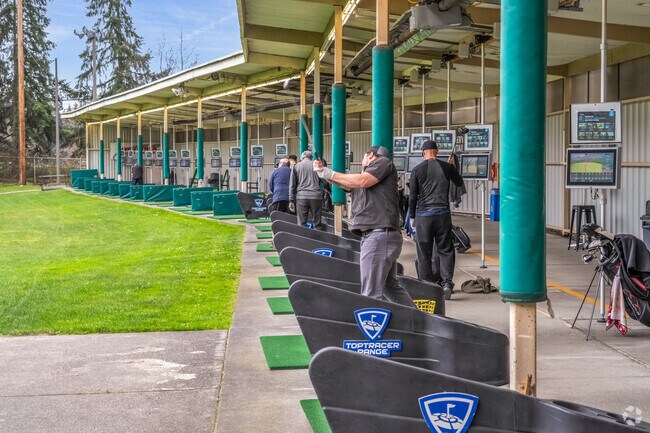 Practice your drive at Columbia Super Range near Lake Serene homes.