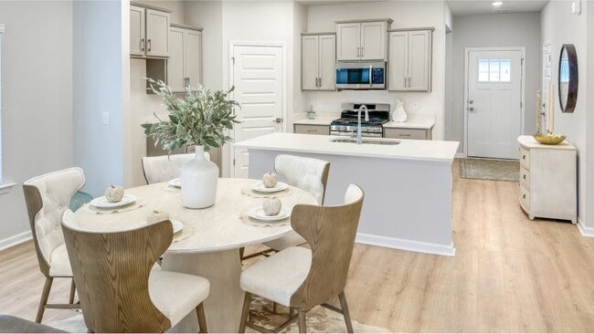 14653 Mountain Stream Dr, Athens, AL 35613 - photo 2