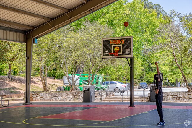 Ben Hill Recreation Center offers a covered outdoor basketball court.
