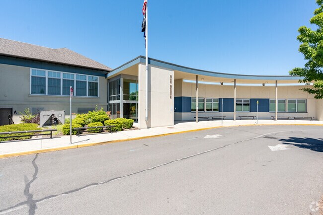 Oak Grove Elementary School