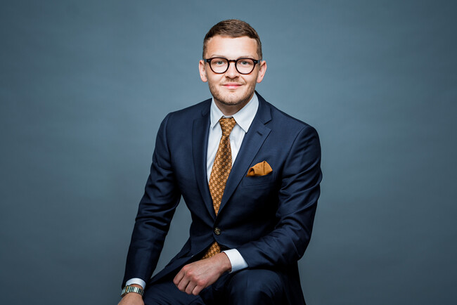 Agent Photo