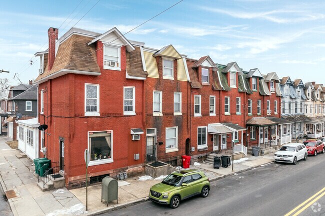 Although not the norm, some townhomes can be found in Hebron such as these made of brick.