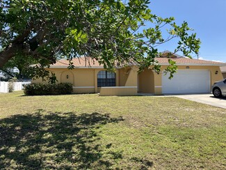 3231 SW 1st Place, Cape Coral, FL 33914