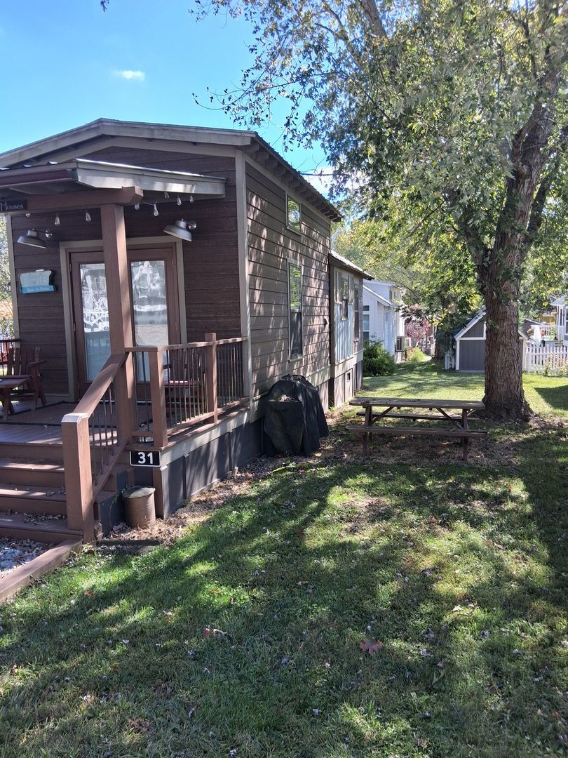 31 Rest Awhile Ln, Flat Rock, NC 28731 - photo 1