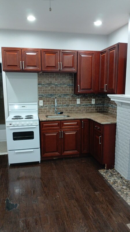 342 N 52nd St unit 1, Philadelphia, PA 19139 - photo 1