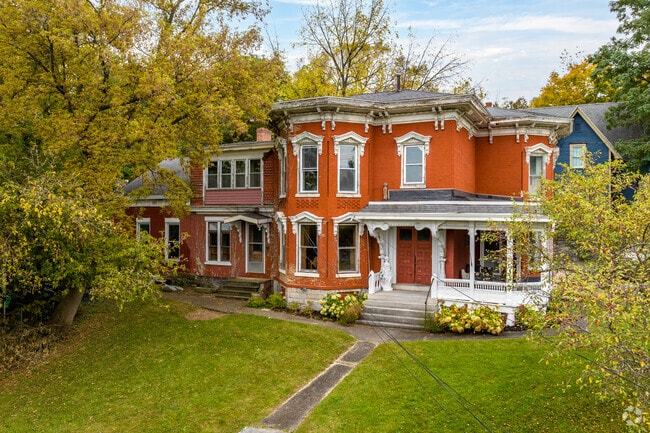 Fayetteville, NY has multiple Greek, Italianate, and Federal style homes from the 1800s.