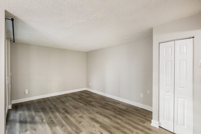 Verabella Falls, Miami, FL 33193 - photo 4