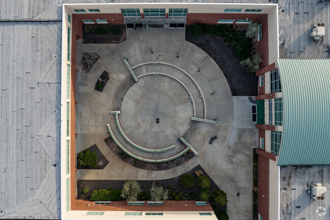 You'll find a courtyard at Kell High School.