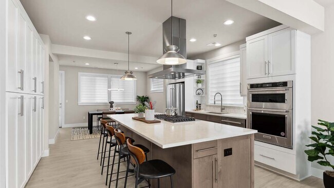 13258 NE 143rd Ct unit 32, Woodinville, WA 98072 - photo 4