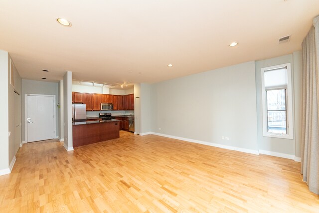 550 W Fulton St unit 406, Chicago, IL 60661 - photo 3