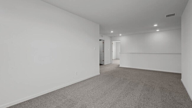 6565 Walnut Ct, Wonder Lake, IL 60097 - photo 7