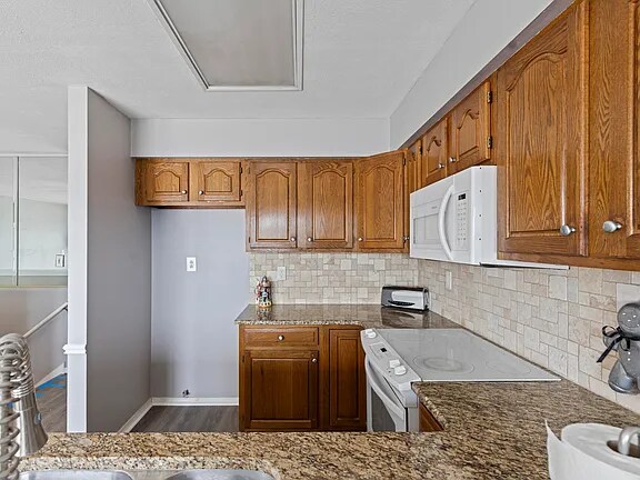 241 Anchor Rd, Grove, OK 74344 - photo 2