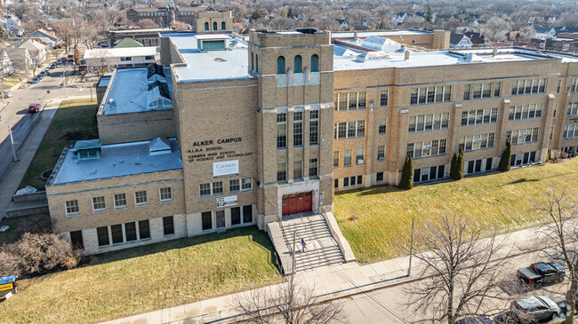 Carmen Middle School is a public school in Milwaukee, WI.