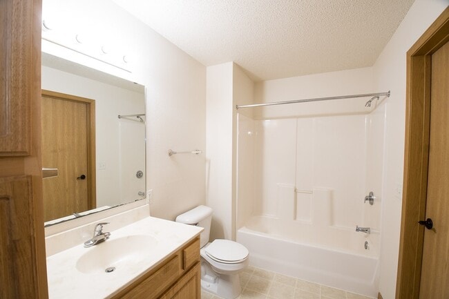 Pheasant Run Apartments, Alexandria, MN 56308 - photo 7