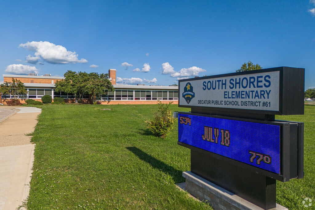South Shores Elementary School offers plenty of fun after school activities.