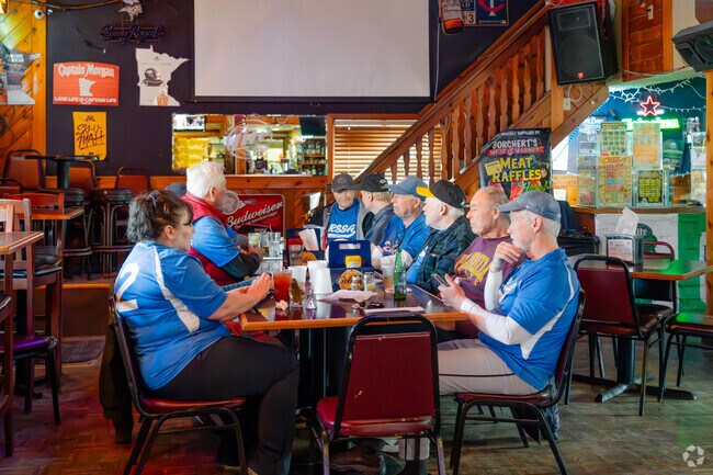 Macaluso's Roadhouse hosts lively games and events for locals in the Vadnais Heights area.