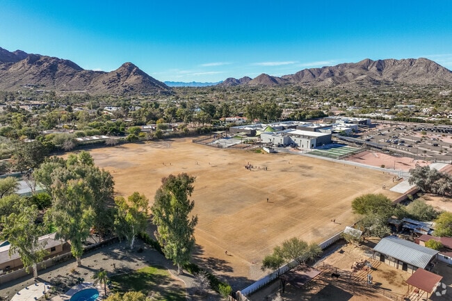 Phoenix's Cherokee Elementary fosters creativity and a love for learning in children.