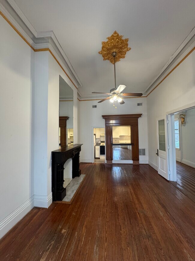 10-16 E Chase St, Baltimore, MD 21202 - photo 7