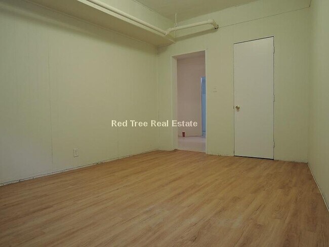 119 Sutherland Rd unit A, Brighton, MA 02135 - photo 5