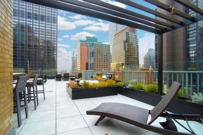 76179 7th Ave unit ID1363094P, New York, NY 10001 - photo 2