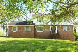 4546 Brandon Dr SW, Lilburn, GA 30047