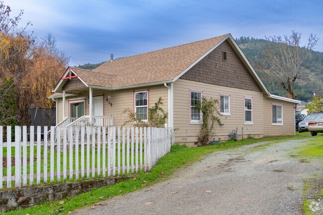 Myrtle Creek homes are typically smaller, on modest lots.