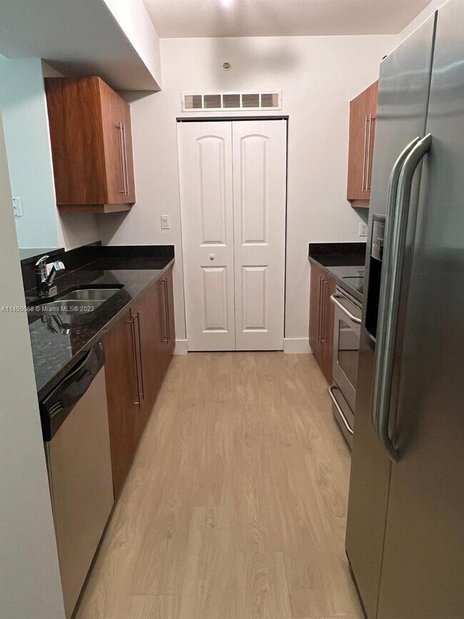 Toscano Condo unit 512N, Miami, FL 33156 - photo 6