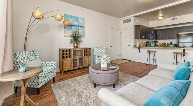 High Point on Overland, Meridian, ID 83642 - photo 2