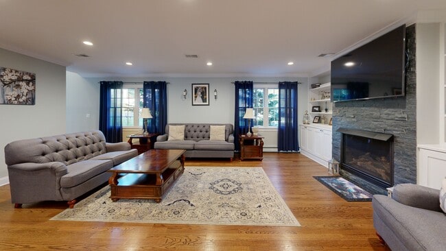 19 State St, Clark, NJ 07066 - photo 3