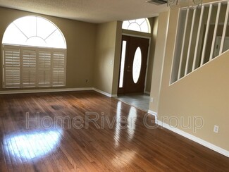 9810 Sunnyoak Dr, Riverview, FL 33569