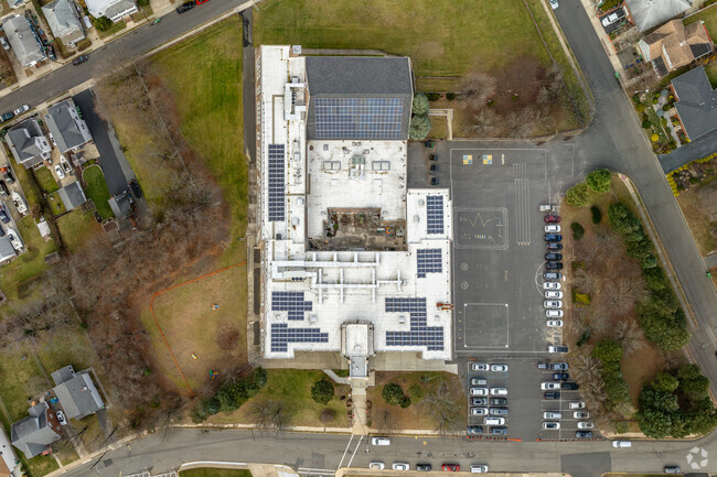 Students K-3 in Sayreville attend Woodrow Wilson Elementary School.