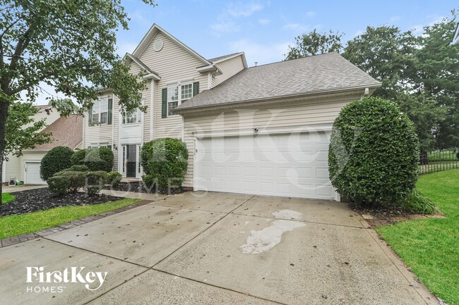 13413 Edgetree Dr, Pineville, NC 28134 - photo 2