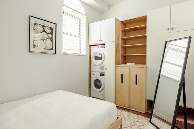 1510 Race St unit ID1056152P, Cincinnati, OH 45202 - photo 7