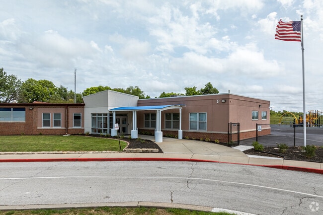 At Randall Elementary, you will find a collaborative family atmosphere.