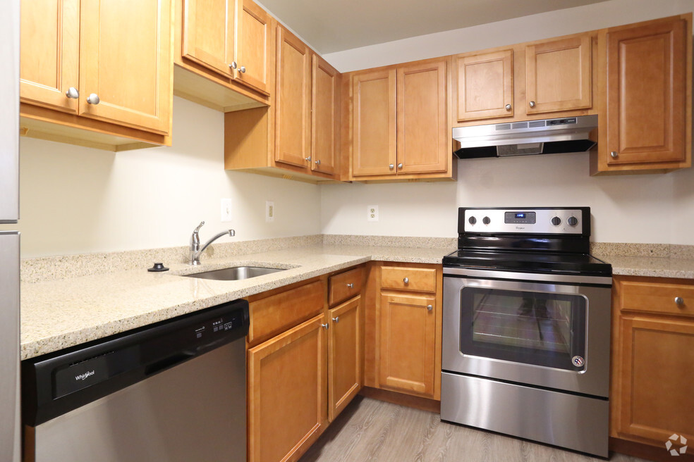 SAGEMORE APARTMENTS