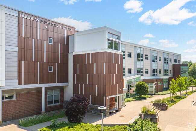 Douglas Elementary School provides a well-rounded education and promotes academic excellence.