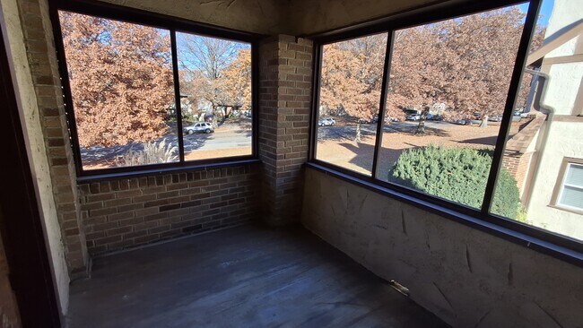 417 E Meyer Blvd unit 417 Upstairs apartme, Kansas City, MO 64131 - photo 5