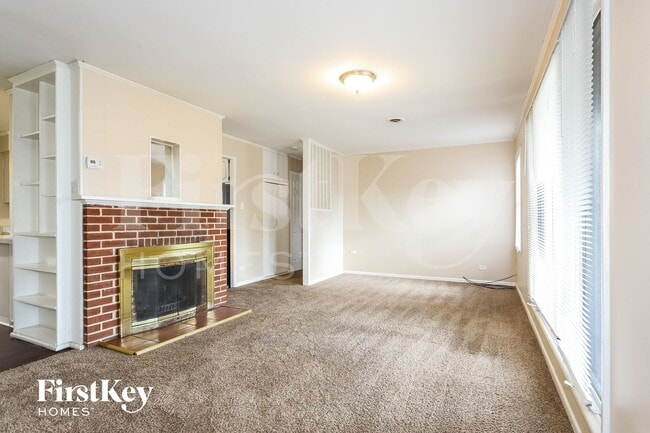 374 Oswego St, Park Forest, IL 60466 - photo 3