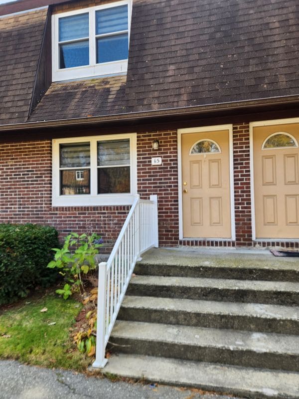 76 Gorman Rd, Brooklyn, CT 06234