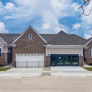 10101 Crossview Trail unit 36967763, Howell, MI 48855 - photo 1