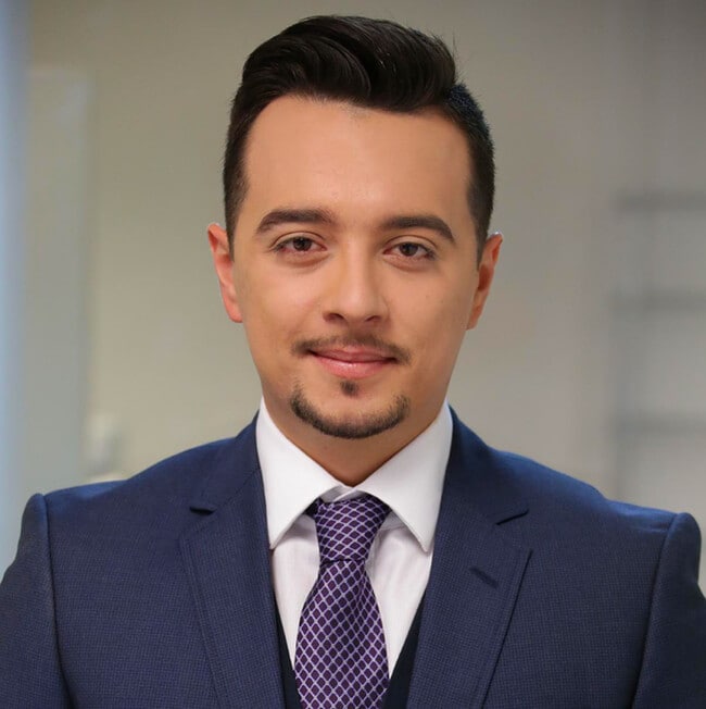 Agent Photo