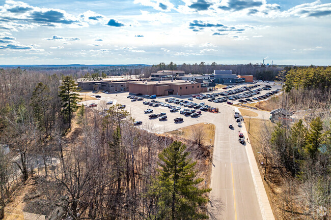 Grand Rapids Senior High School serves students in grades 9-12.